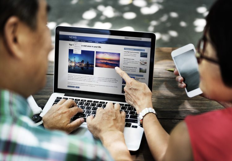 Webapge News Feed Internet Blog Laptop Concept